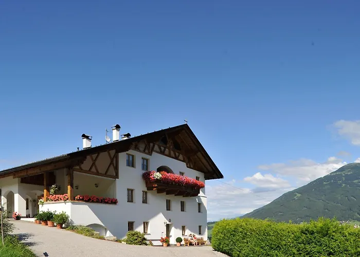 Farm stay Hoarachhof *